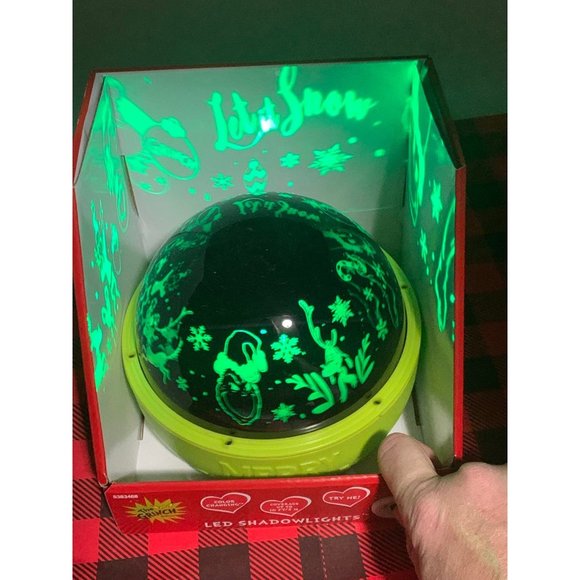 Dr. Seuss The Grinch LED Color Changing Lightshow Projector - Picture 9 of 12